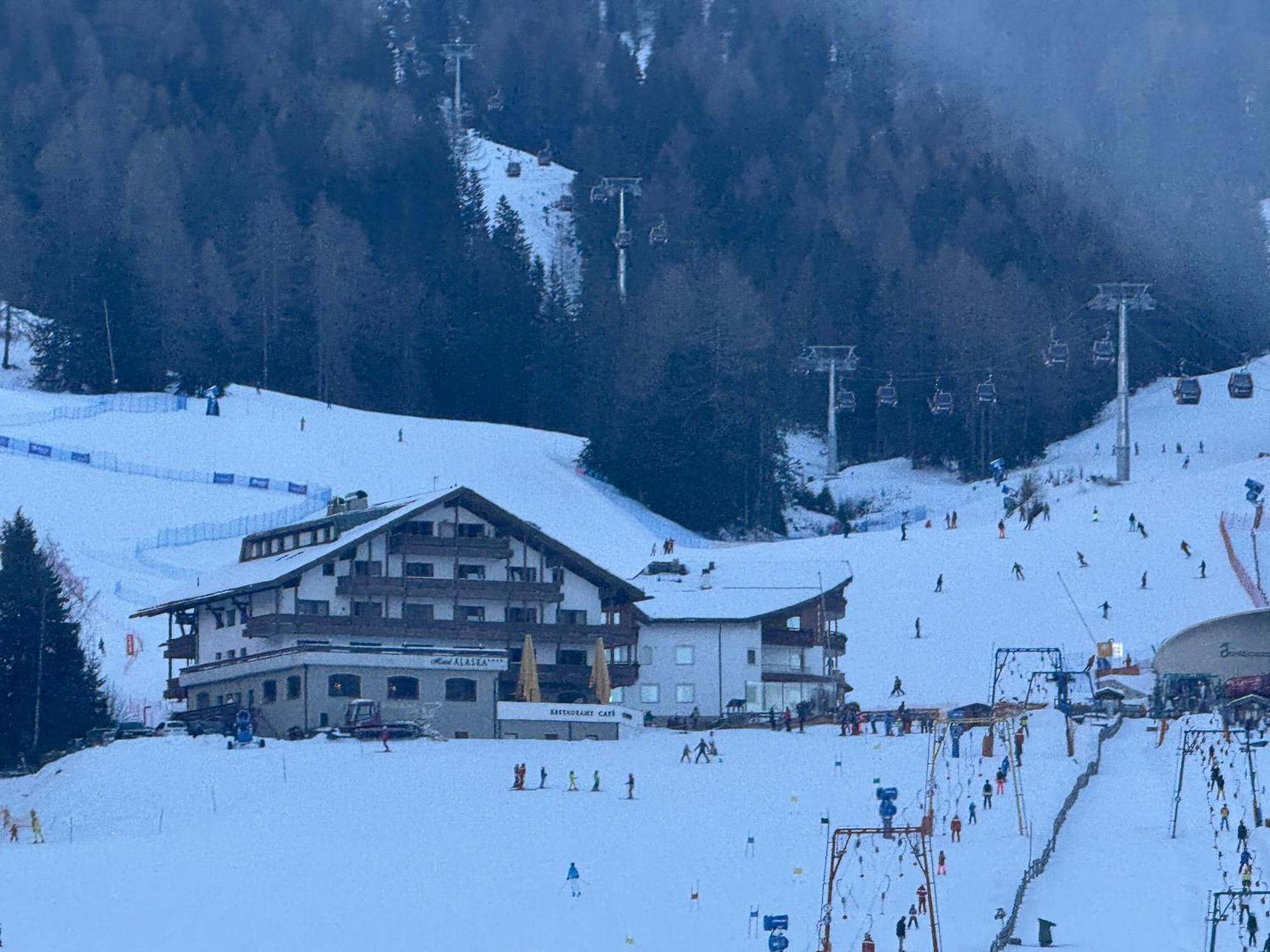 Hotel Alaska Selva di Val Gardena Exterior foto